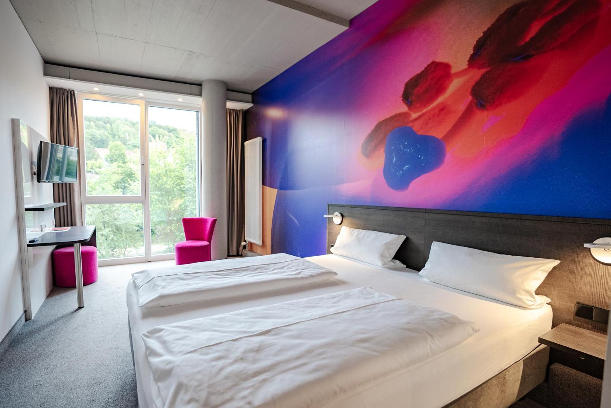 Qubixx Stadtmittehotel Швебиш-Халль Экстерьер фото
